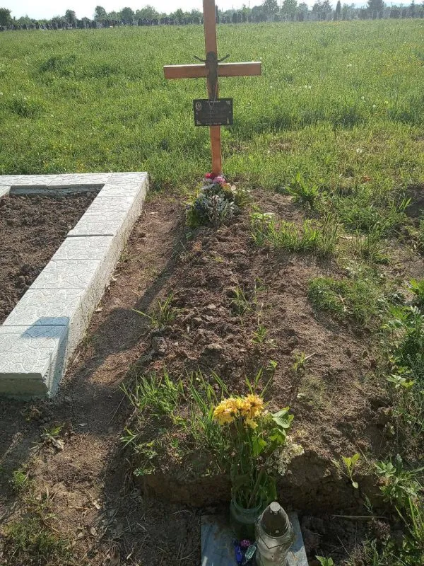Все життя – у наплічнику: на Франківщині біженець понад рік тиняється по лікарнях і шелтерах (фото)