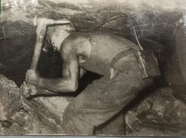 Видобуток вугілля у нововолинській шахті. 1950-ті рр.