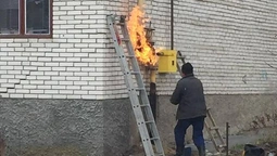 У Луцьку загорівся загальнобудинковий  лічильник (фотофакт)
