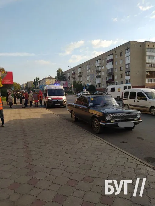У Володимирі на вулиці Ковельській «волга» збила жінку (фото, відео)