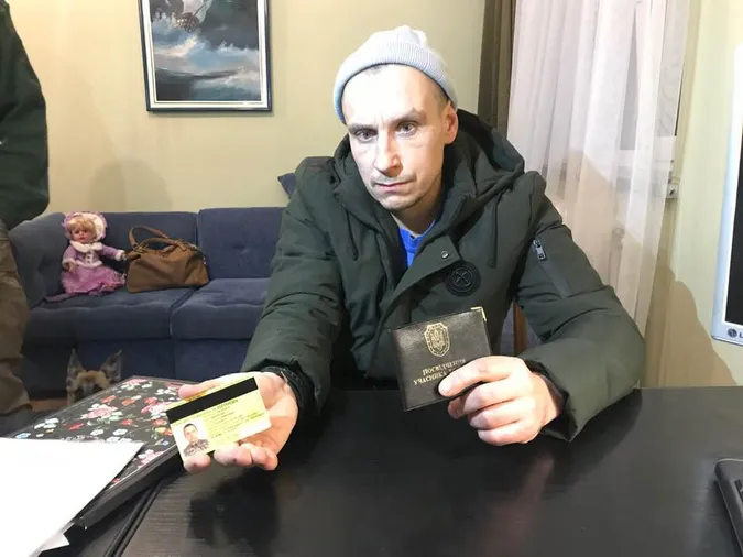 У Луцьку шахрай видавав себе за атовця і просив милостиню