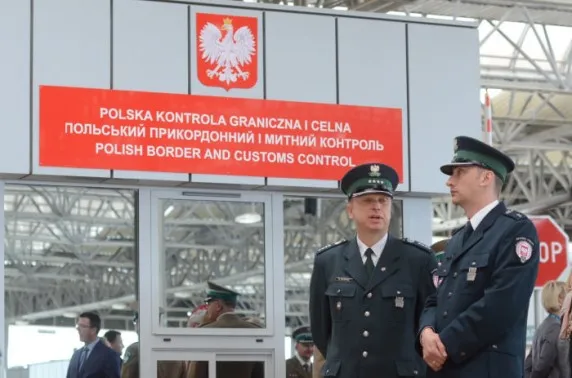 На кордоні з Польщею закрили один із пунктів пропуску