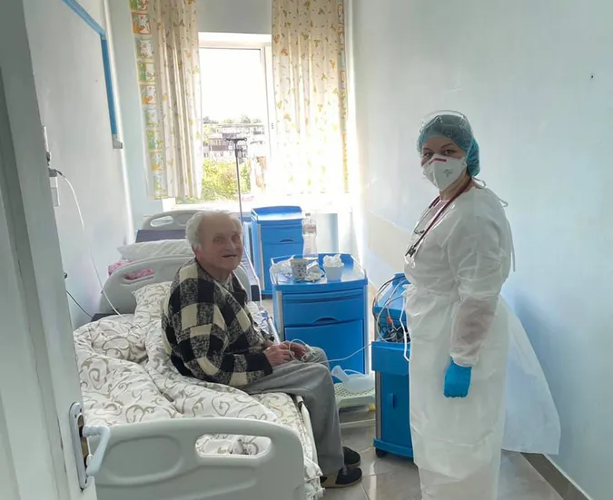 «Сатурація – 70%, а він наполягає на виписці», – луцька лікарка про депресії у хворих на COVID