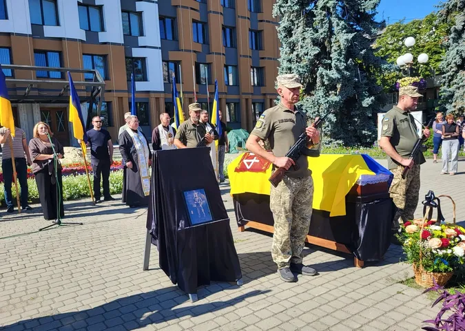 У Ковелі попрощались з Героєм Олегом Бортіком