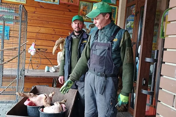 Був шахтарем, а став годувальником: в Луцькому зоопарку працює переселенець з Донеччини ( відео)