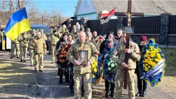 Залишилась дружина і троє дітей: волиняни попрощались з Олександром Пилипчуком (фото)