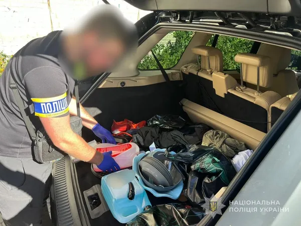 На Волині ліквідували групу «кримінальних авторитетів», які вимагали гроші та відбирали майно (фото)