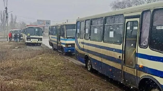 З Ізюма евакуювали майже дві тисячі мирних мешканців