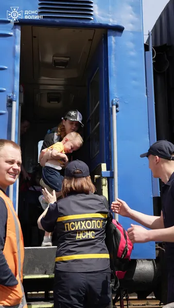 На Волинь прибув евакуаційний потяг з Донеччини (фото)