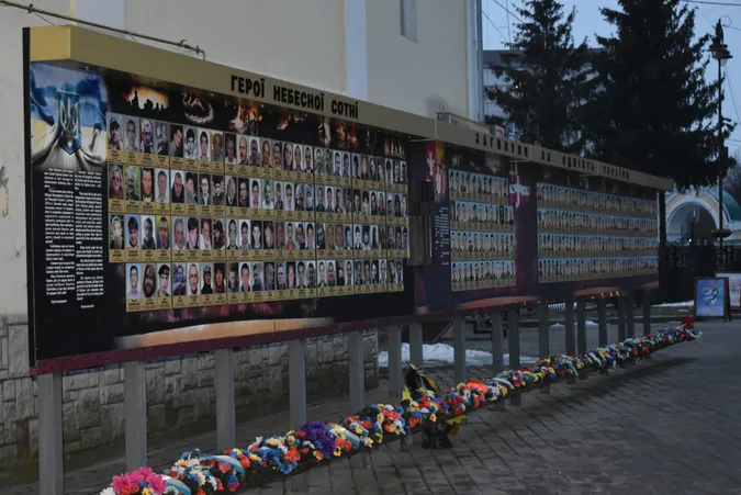 У Луцьку вшанували пам’ять військових, які загинули в зоні АТО/ООС