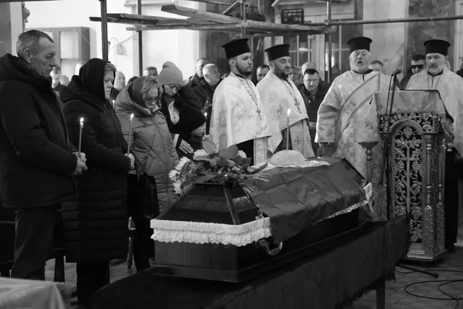 Загинув під Покровськом: у Луцьку попрощалися з Вадимом Гнатюком (фото)