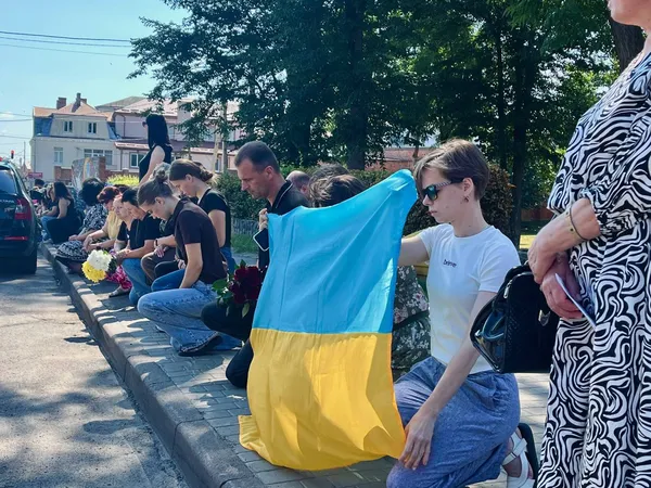 Назавжди 47: на Волині попрощалися з Героєм Миколою Андріюком (фото)