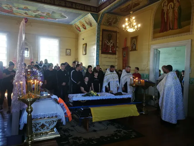 У Шацькій громаді попрощалися із героєм Сергієм Лукашуком