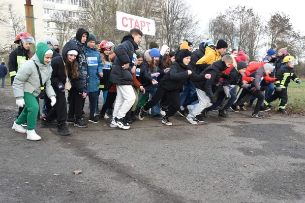 У Луцьку дорослі й діти бігали проти насильства (фото)