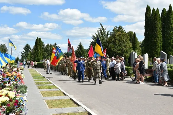 У Луцьку вшанували пам'ять бійців, які загинули в АТО (фото)
