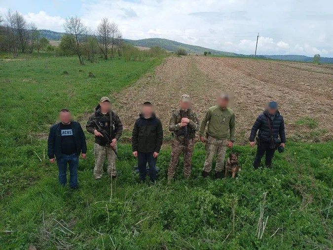 Не дійшов 1,5 км: під кордоном зловили 28-річного ухилянта з Луцька (фото)