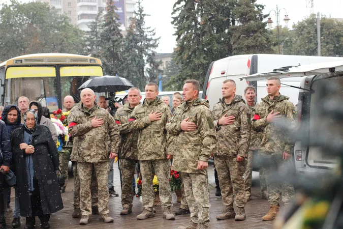 У Луцьку попрощалися із загиблими захисниками Ігорем Бохонюком і Романом Волошкіним (відео)