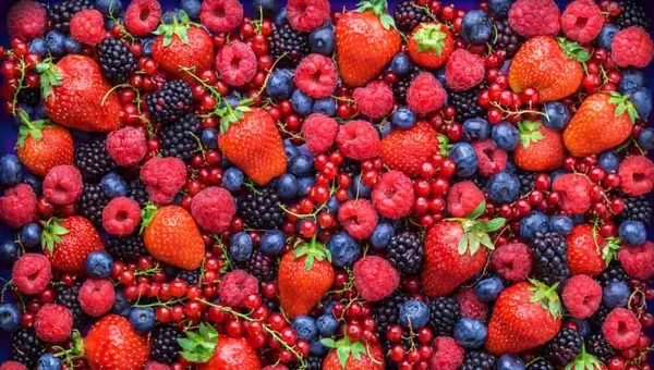 Назвали продукти, які покращують травлення та роботу кишківника