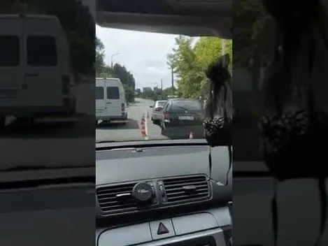 У Луцьку автотроща на мості по вулиці Данила Галицького (відео)