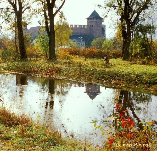 Казковий осінній Луцьк у фото