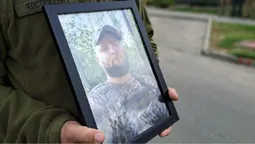На Волині попрощалися із 30-річним морпіхом Михайлом Дудинцем (фото)