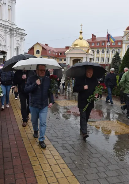 У Луцьку попрощались з Героєм Віталієм Назарчуком (фото)
