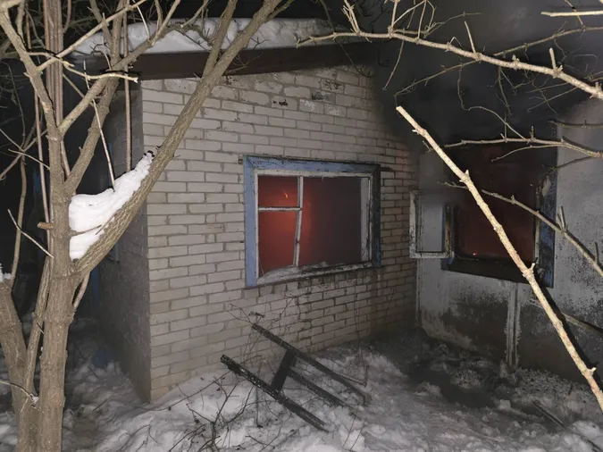 У селі біля Луцька горів будинок (фото)