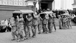 У Луцьку попрощалися одразу з трьома полеглими захисниками (фото)