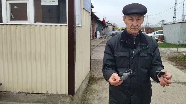 Будинки, автомобілі, гаражі: показали наслідки ракетного обстрілу в Луцьку (фото)