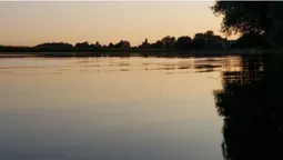Дзвін з глибини, дитячий плач і сльози матерів: які таємниці ховає дно заклятого озера на Волині (фото)