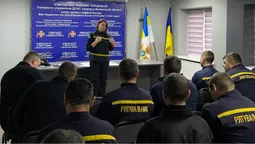 На Волині психологиня розвантажувала та згуртовувала рятувальників (фото)