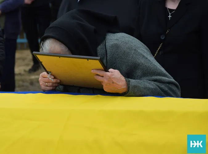 Майже рік вважався зниклим: на Волині попрощалися з воїном Олександром Динем