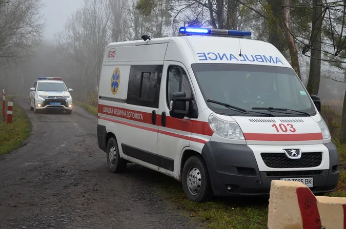 Вибухи, пожежа, евакуація: на Волині «гасили» склад снарядів (фото)