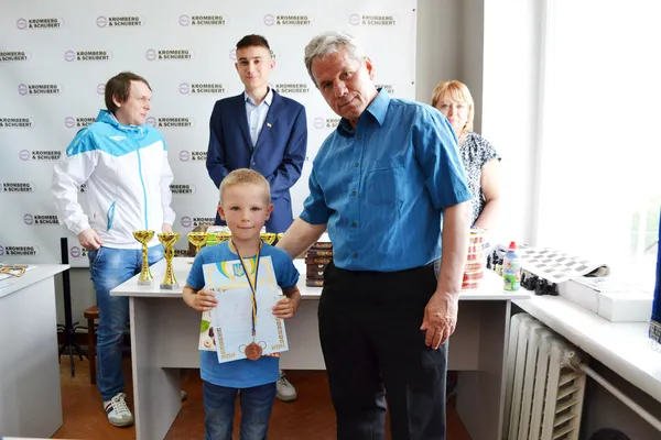 Свято розуму: за підтримки «Кромберг енд Шуберт» у Луцьку відбувся дитячий шаховий турнір (фото)