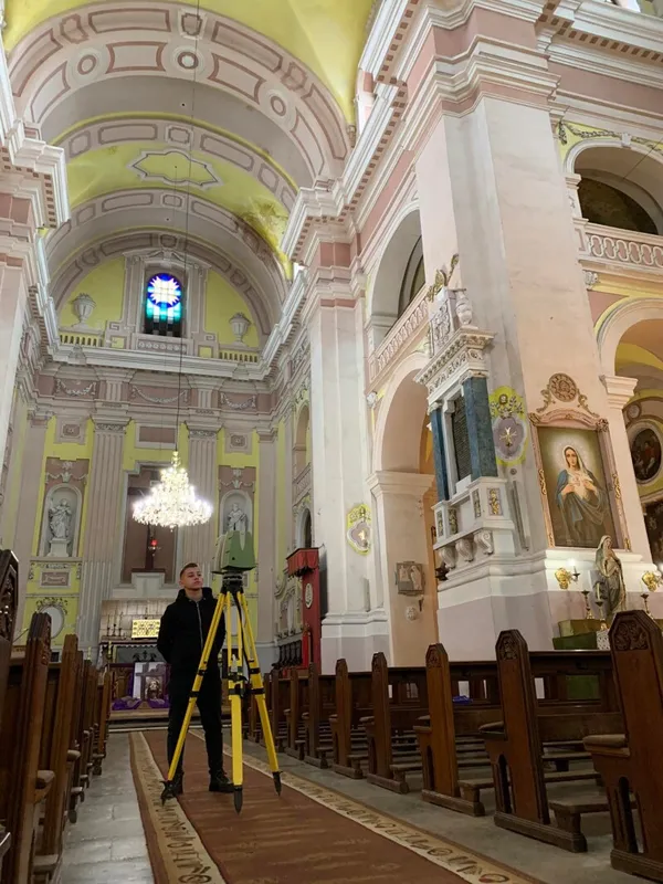 У Луцьку роблять лазерне 3D-сканування памʼяток архітектури (фото)