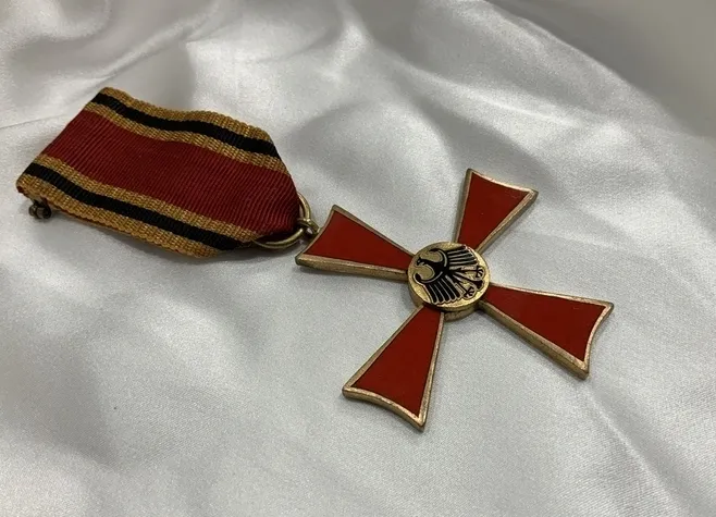 Почесного громадянина Ковеля, який займається волонтерством, нагородили орденом