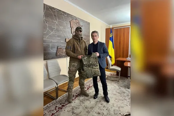У музей на Волині передали бронежилет «Данте»