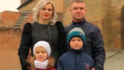 Чоловіки з Луцька і Кам'янського обмінялися дружинами (відео) 
