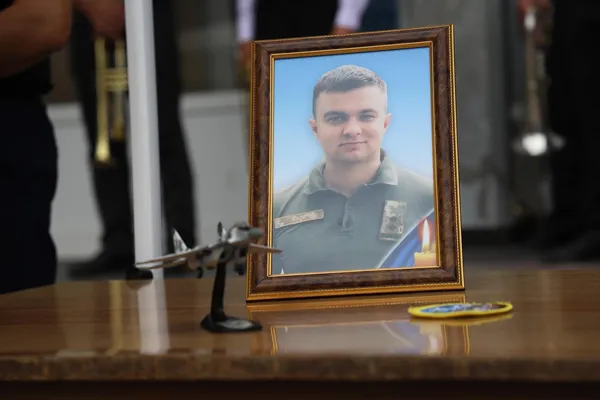 Що відомо про одного з перших пілотів F-16: історія загиблого лучанина Олексія Меся