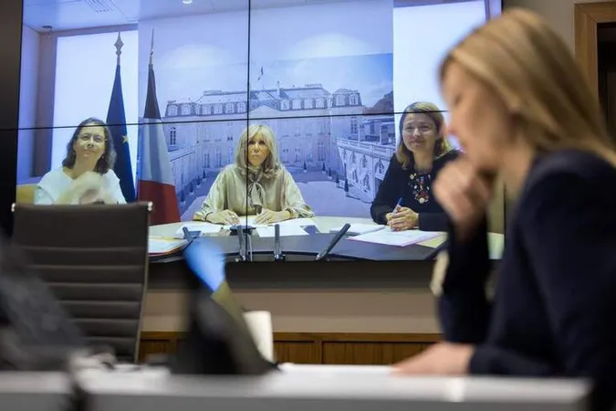 Олена Зеленська поспілкувалася з першими леді Польщі, Литви та Франції (фото)