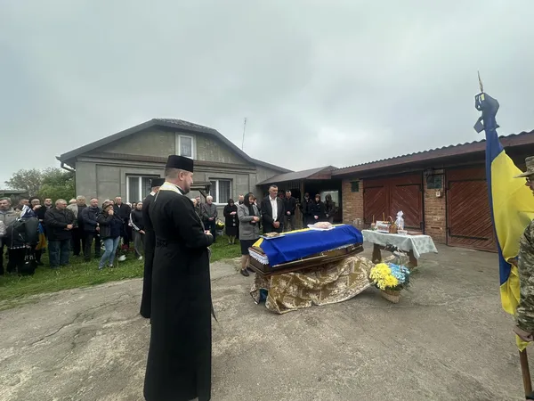 Зник безвісти на Курщині: на Волині попрощалися з воїном Олександром Сачуком (фото)