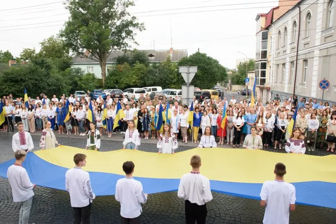 Як у Луцьку та громаді святкуватимуть День Незалежності