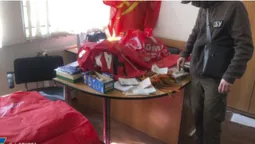 Георгіївські стрічки, партквитки, транспаранти: у Рівному «розцвів» осередок комуністів (фото, відео)