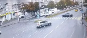 У Луцьку водій BMW виїхав на зустрічну смугу та дрифтував (відео)