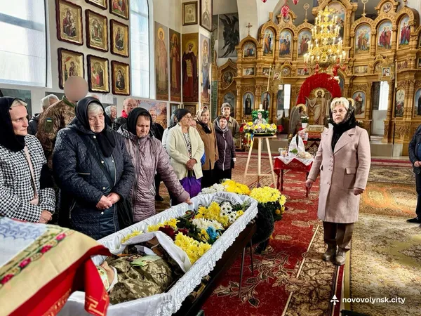 На Волині попрощалися з Героєм Дмитром Шопуком (фото)