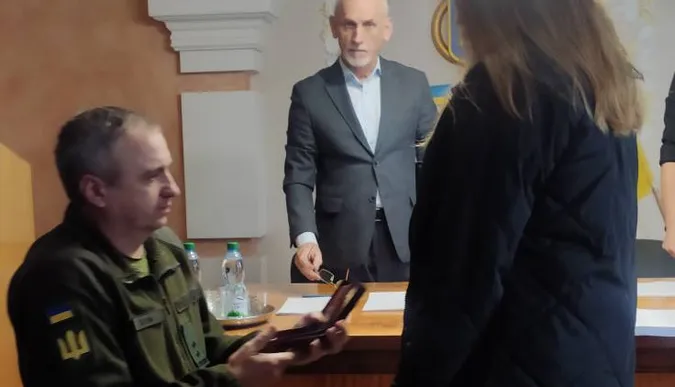 Рідним загиблого волинянина Юрія Киришка вручили його посмертну нагороду (фото)