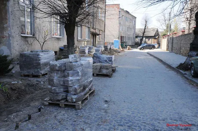 У Луцьку обмежили рух вулицею Пушкіна