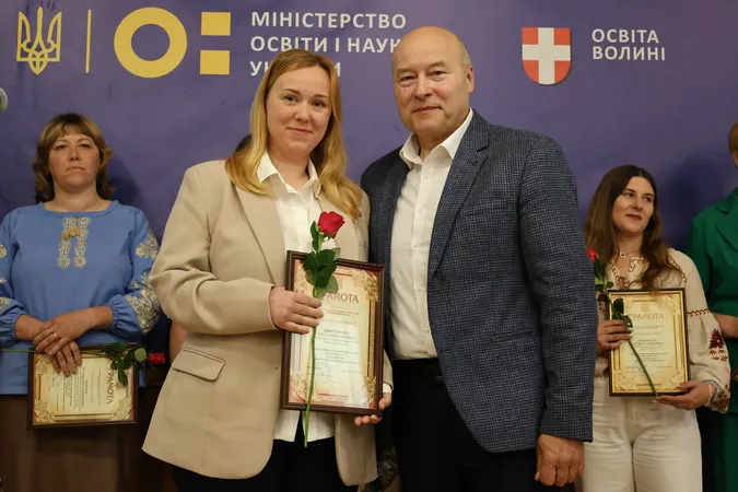«Учитель року – 2025»: у Луцьку відзначили переможців обласного конкурсу (фото)