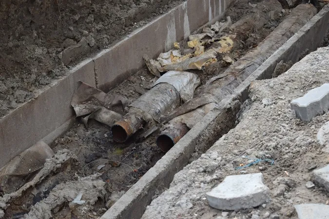 У Луцьку відновили постачання гарячої води (фото)
