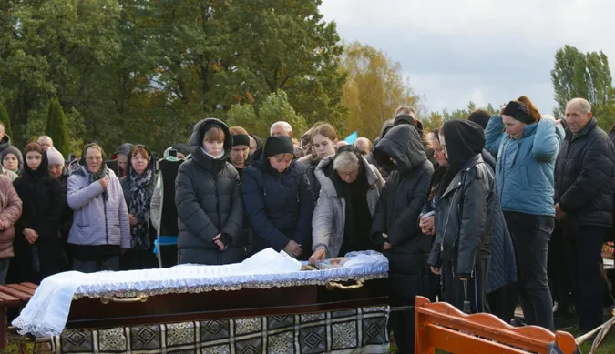 На Волині попрощалися з військовим Миколою Пахлею (фото)